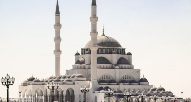 5 Masjid Terbesar Di Kota Padang Terbaru
